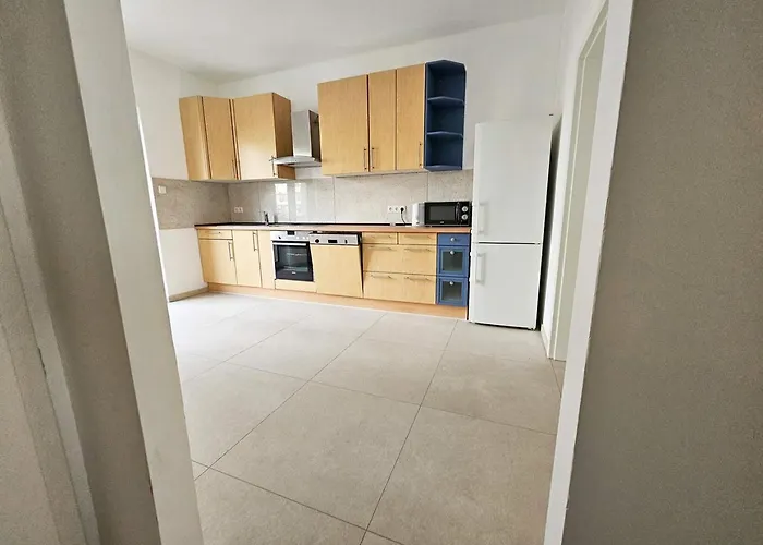 Work & In Lejlighed Troisdorf